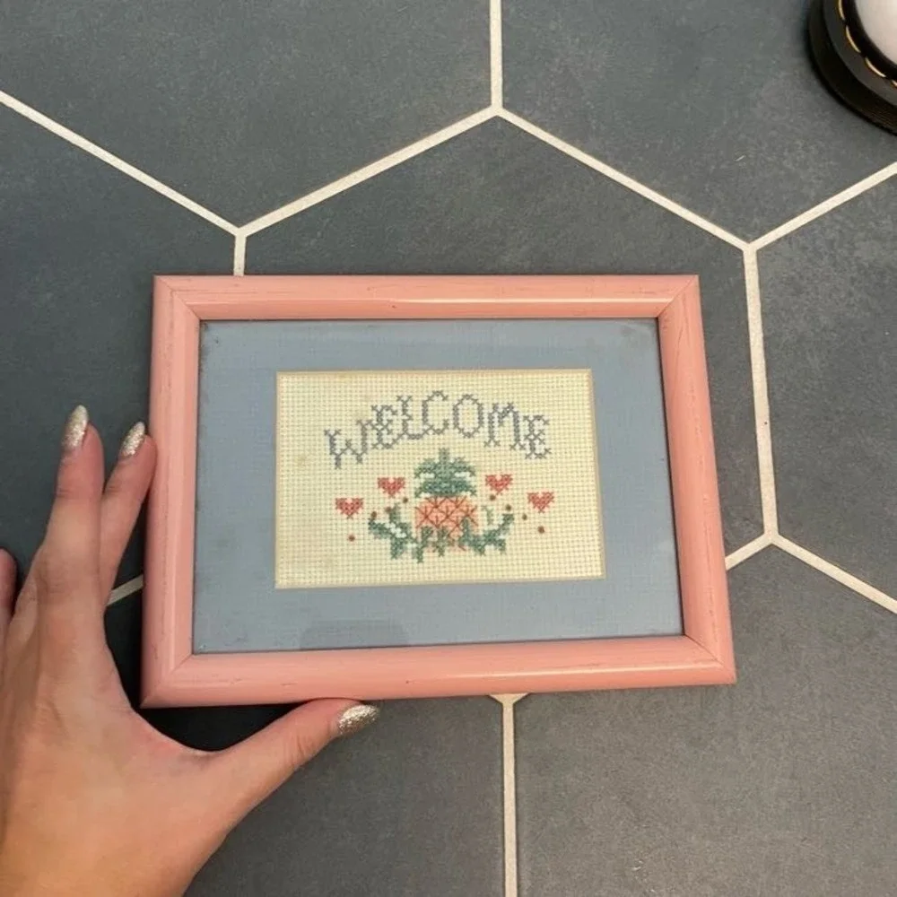 Framed Cross Stitch Welcome Pineapple Heart Home Decor‎ Wall Art
